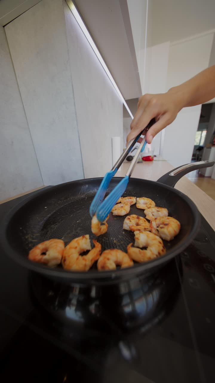 Cooking Shrimp in a Frying Pan