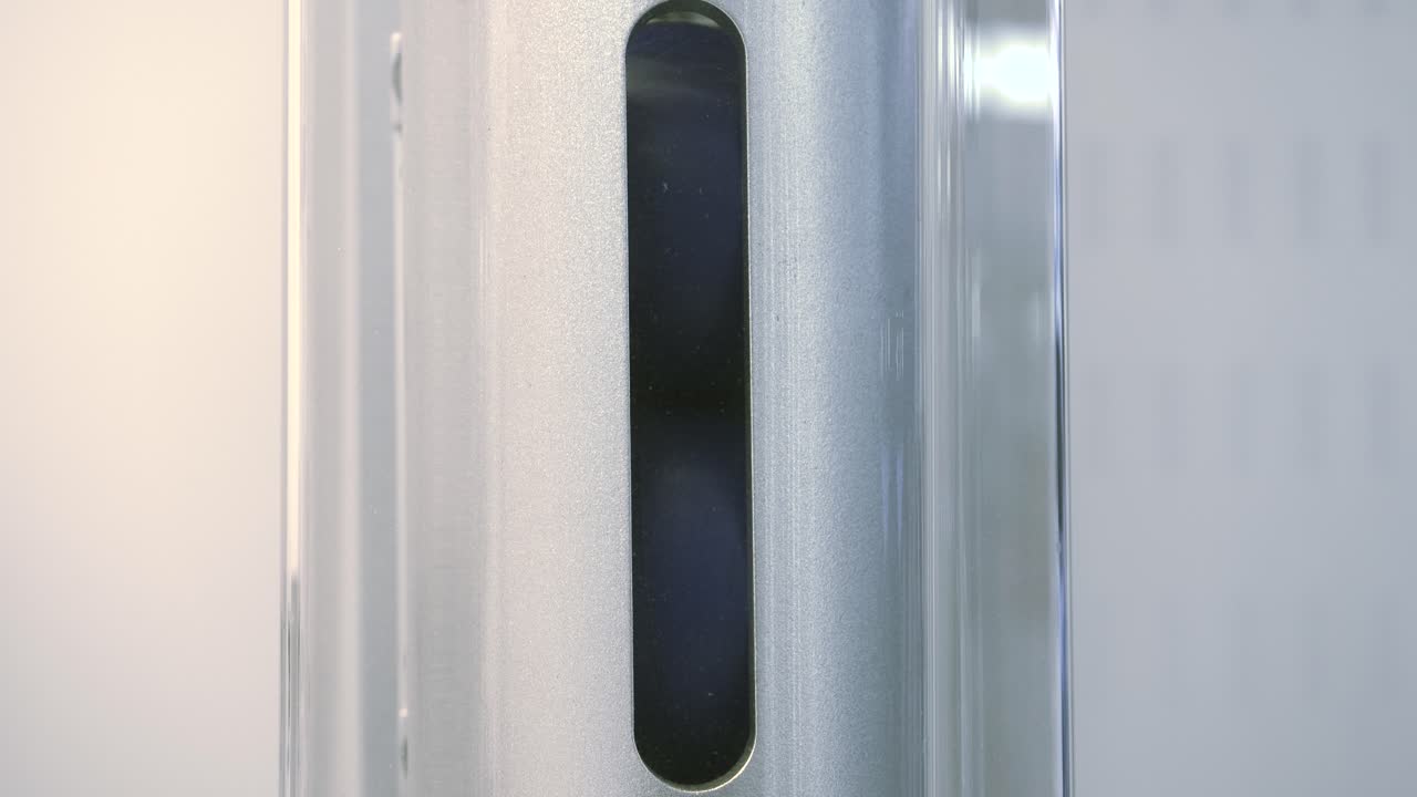 자동 손 소독제 분배기