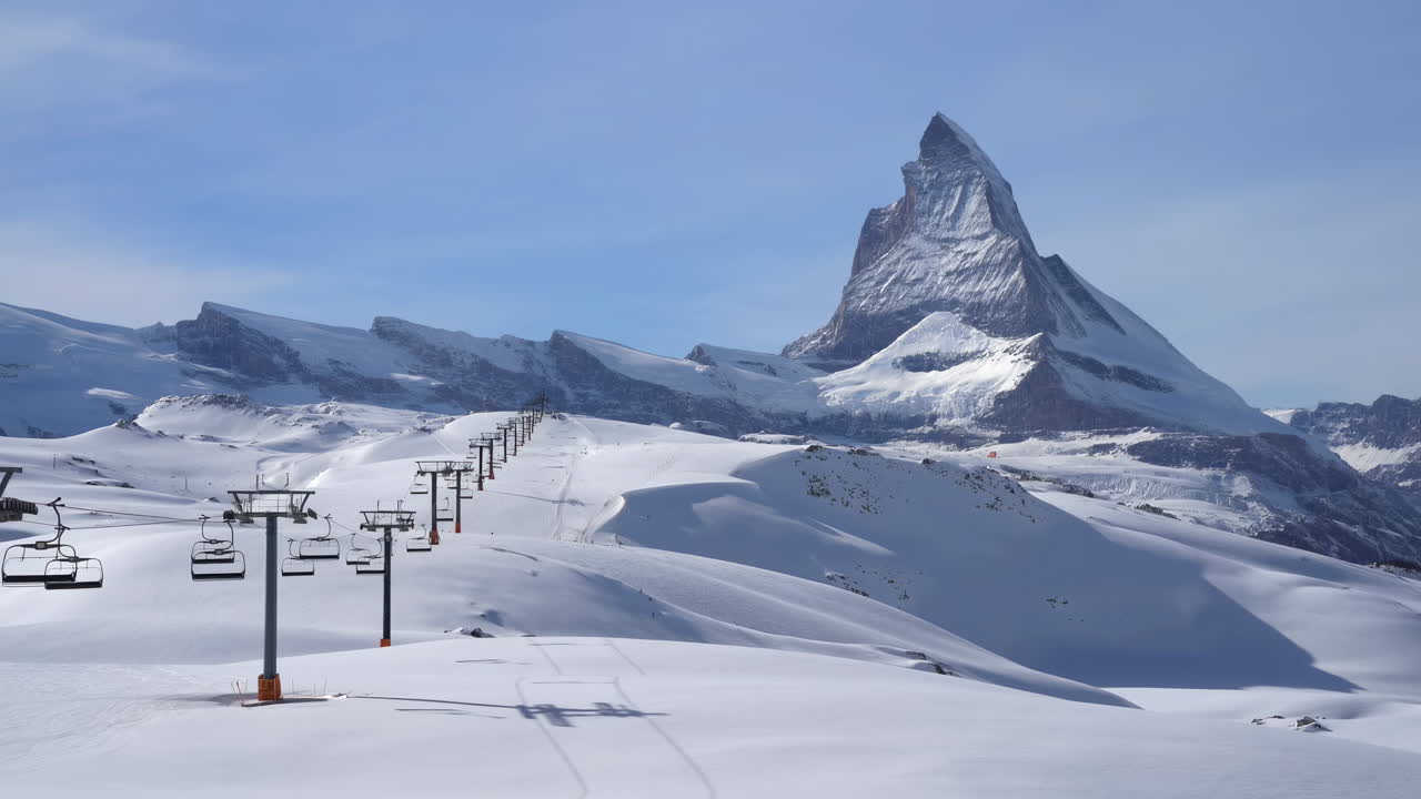 Kışın Matterhorn Kayak Merkezi