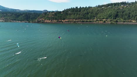 hood river kiteboarding in the columbia river gorge kite boarding hood river oregon