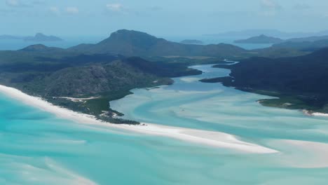 Volando-Hacia-La-Increíble-Playa-White-Haven-En-Whitsundays-En-Australia