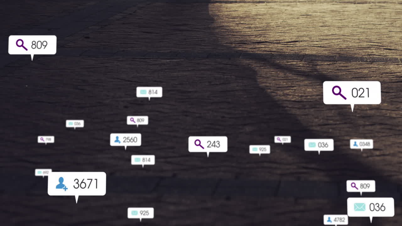 도시 거리에서  ⁇ 는 사람들 위에서 소셜 미디어 데이터 처리의 애니메이션