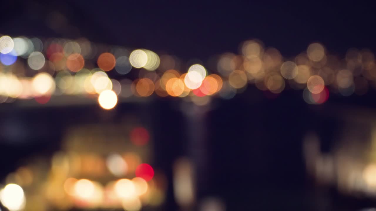 abstract bokeh fondo brillo en la ciudad urbana noche en el centro de la ciudad