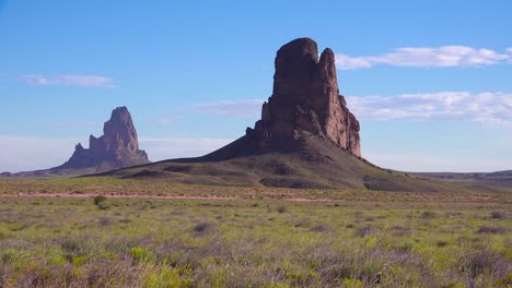 beautiful rock formations near monument valley arizona  3