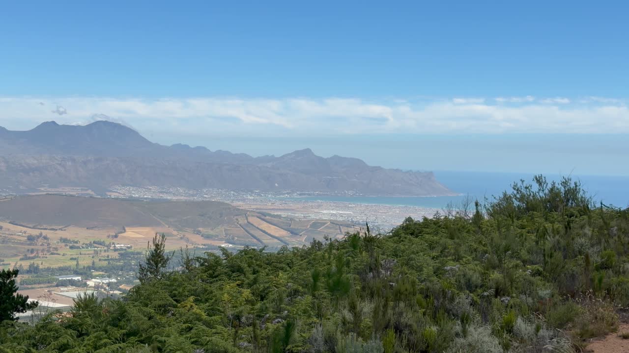 Viste di Gordon's Bay dai monti Hottentots Holland a Città del Capo, Sudafrica
