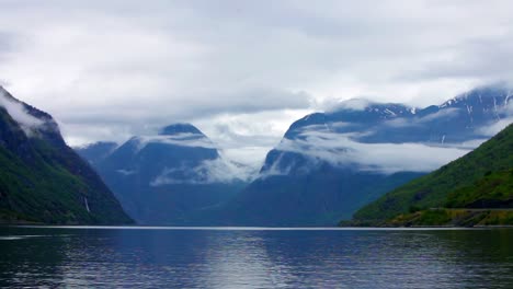 la hermosa naturaleza de noruega.