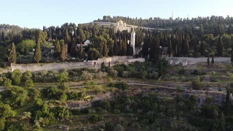 Volando-A-La-Iglesia-Rusa-En-Ein-Karem