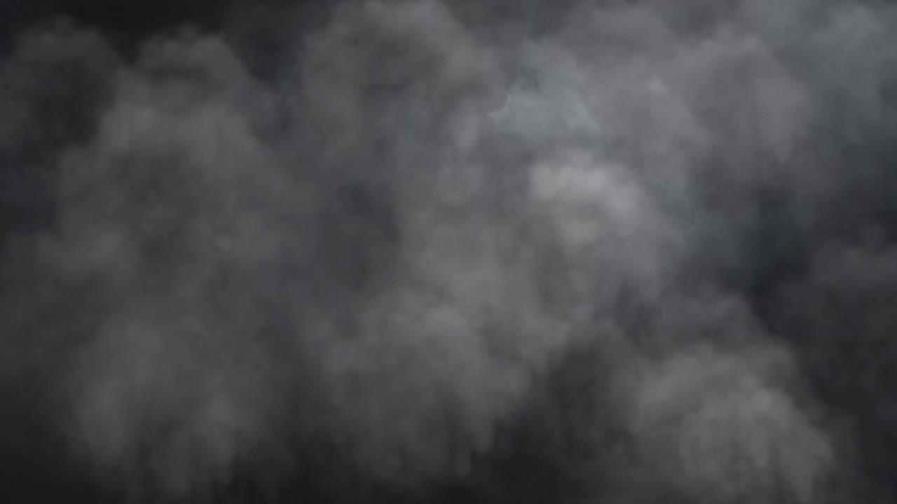 멀리 있는 천둥 폭풍의 번개