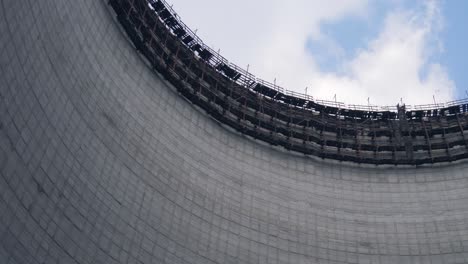 torre de refrigeración de la central nuclear de chernobyl