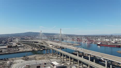 san pedro california bridge that connects to long beach