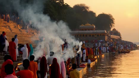 religious ceremony on the banks of the ganges river