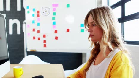 businesswoman working on computer