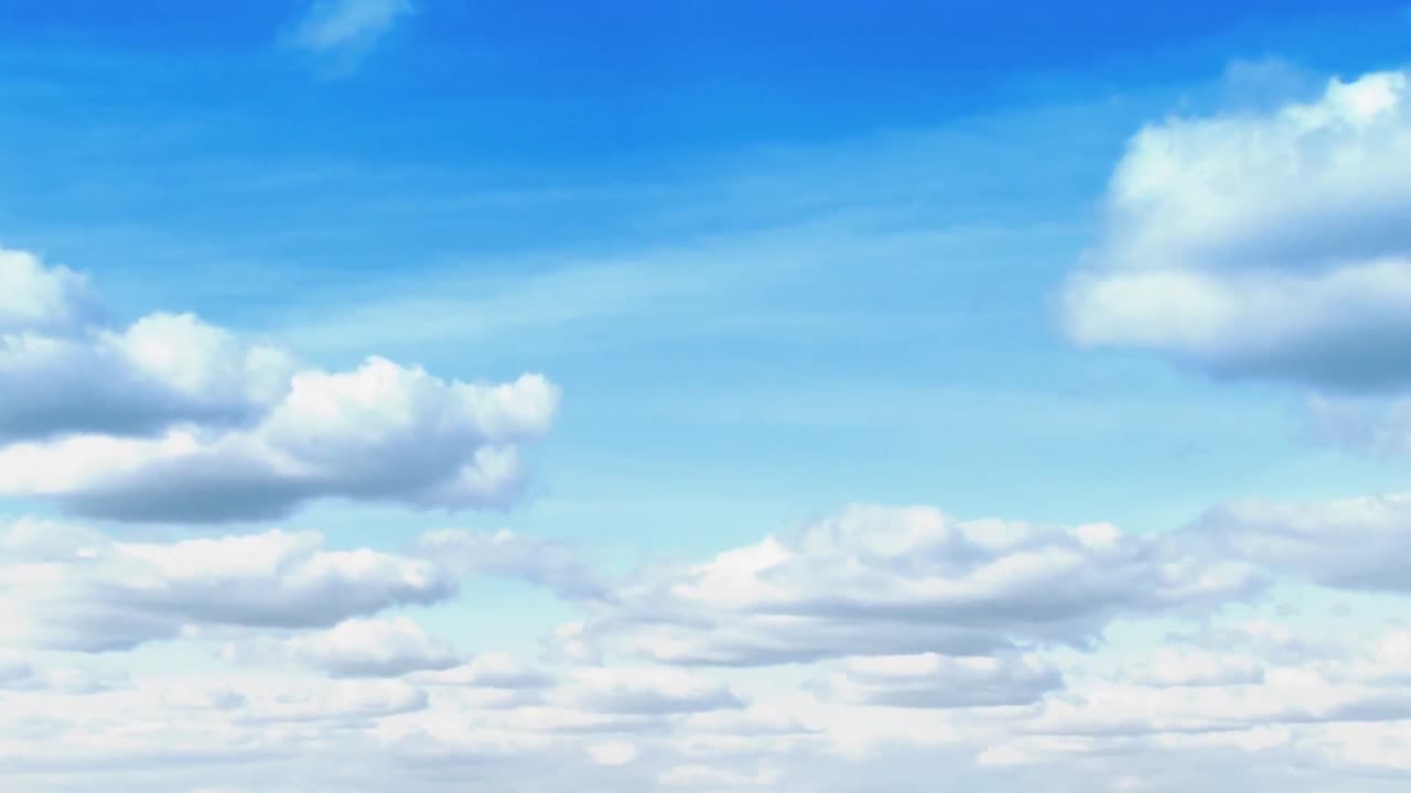 구름이 움직이는 시간의 흐름