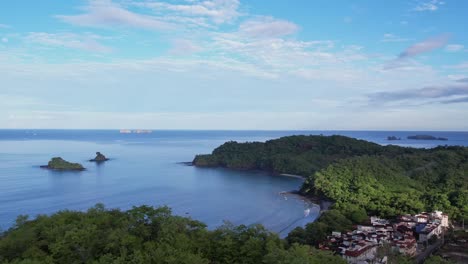 Explora-Una-Encantadora-Ciudad-Costera