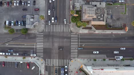 Antenne,-Fließender-Verkehr,-Drohnenansicht