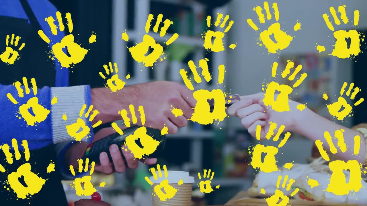 animación de manos cayendo sobre personas que usan terminales de pago