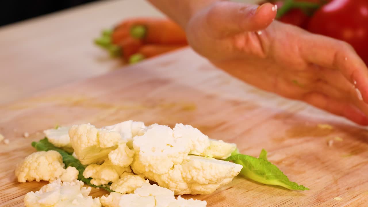 Preparing Cauliflower for Cooking