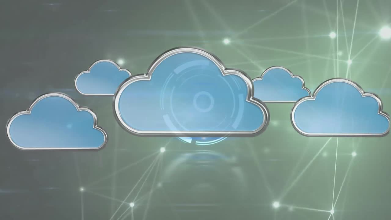 animazione di un orologio che si muove velocemente su nuvole digitali e reti di connessioni