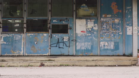 Old,-abandoned-bus-stop-in-post-communist-Bulgaria-in-Eastern-Europe