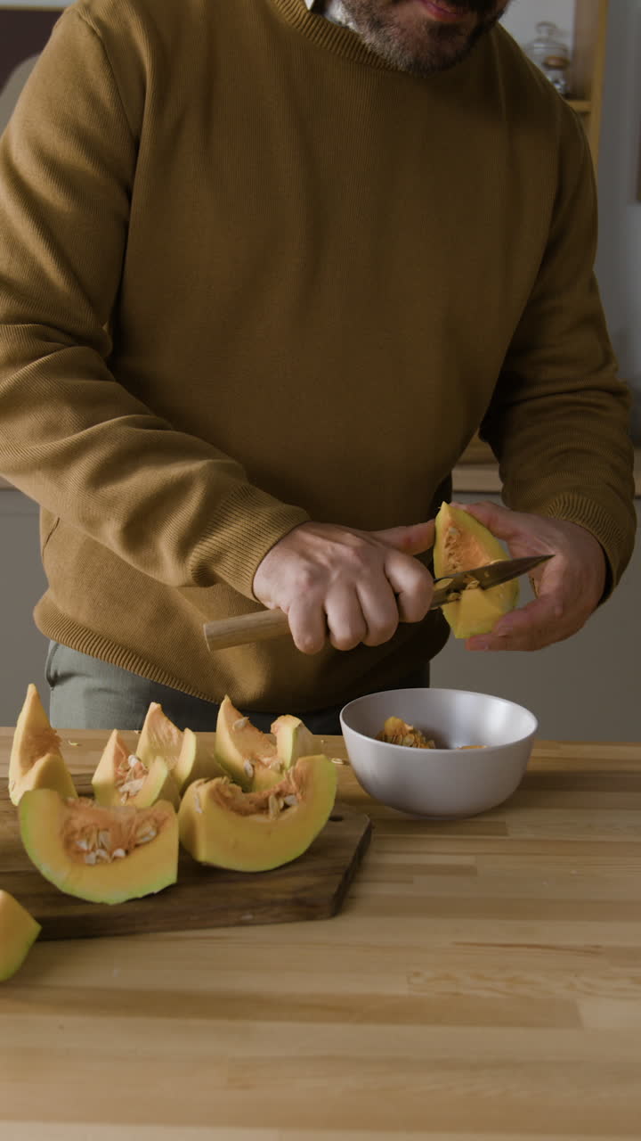 Preparing Cantaloupe