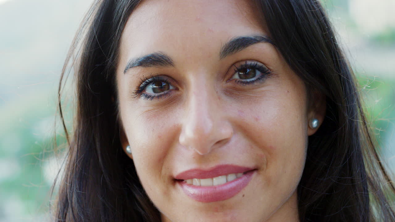 retrato de mujer sonriente