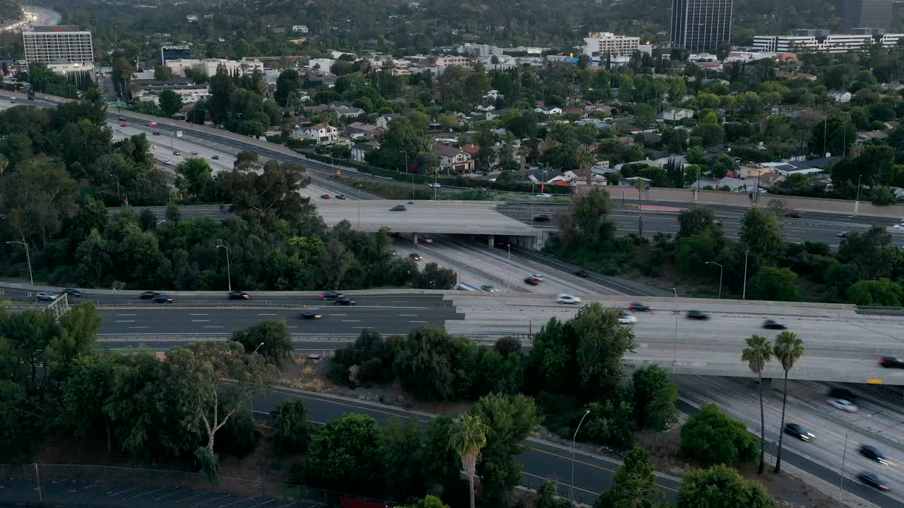 피크 아워 교통 항공 타임  ⁇ 스