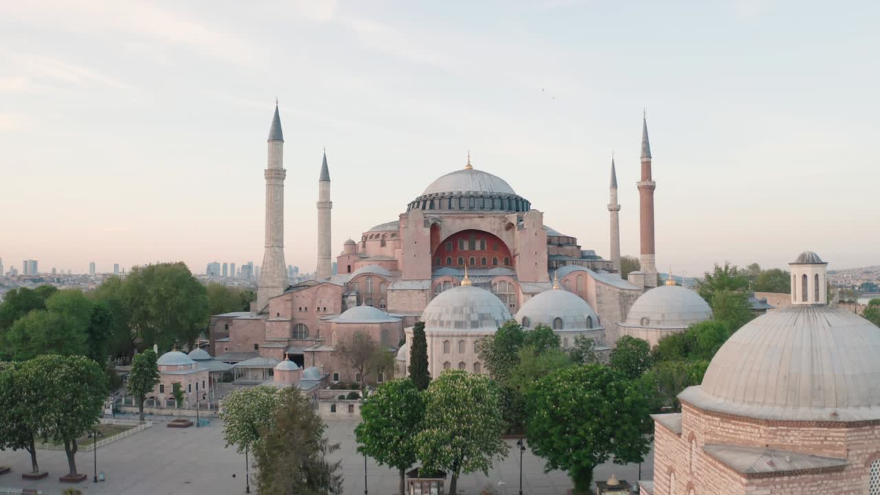 이스탄불의 하기아 소피아 (hagia sophia) 에 대한 공중 사진.