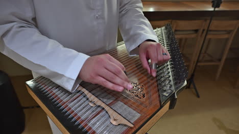 a masterful performance on the qanun — a keystone of middle eastern musical heritage
