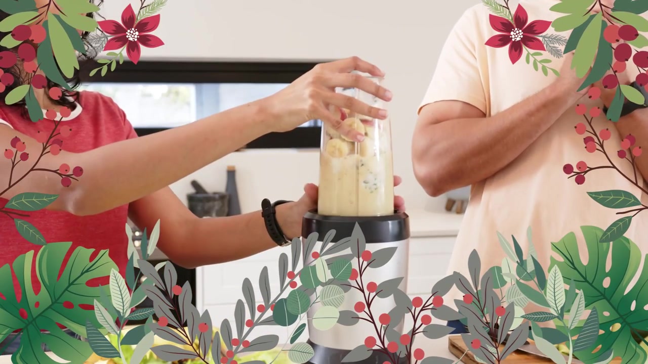 Man fixar locket, varpå hon ställer ner koppen och startar mixern för att göra en hälsoshake, med ett blommigt överlägg.