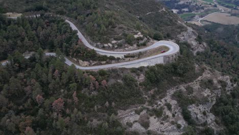 Closed-U-shaped-curve-on-edge-cliff-in-mountains