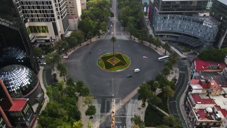 Rotonda-La-Palma-En-Ciudad-De-Mexico,-Avenida-Reforma