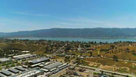 Drone-Lake---Lake-Elsinore,-Kalifornien