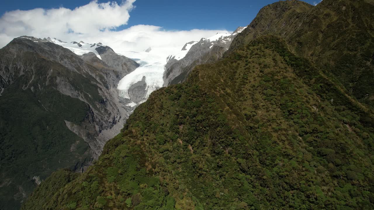 vista aérea del glaciar franz josef
