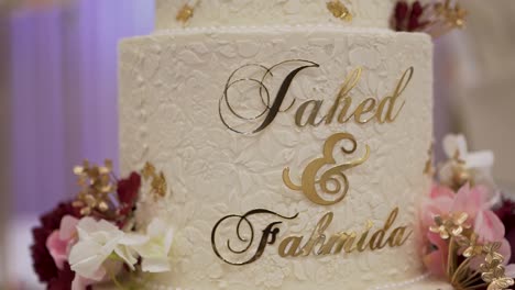 jahed & fahmida's wedding cake