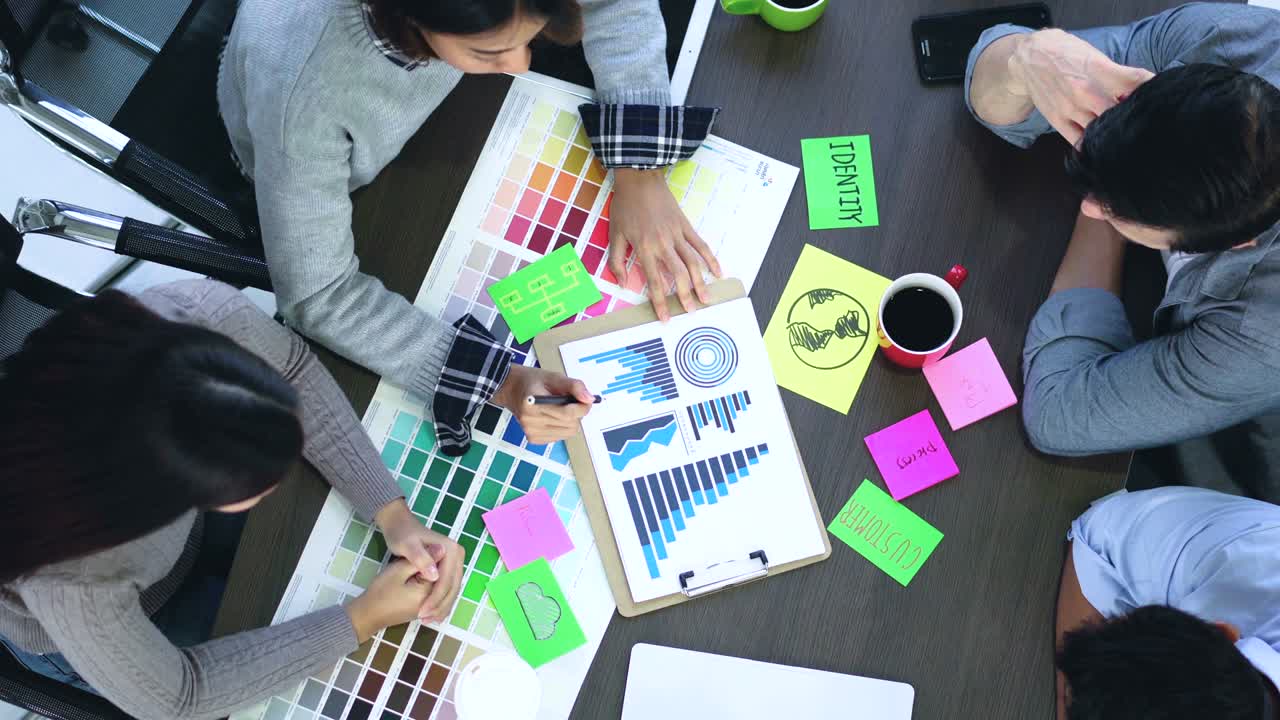 concetto di idee imprenditoriali di creatività