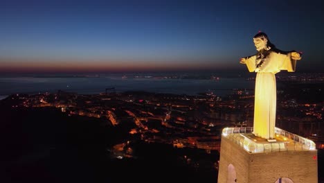 Drone-footage-of-Christo-Rei-statuje