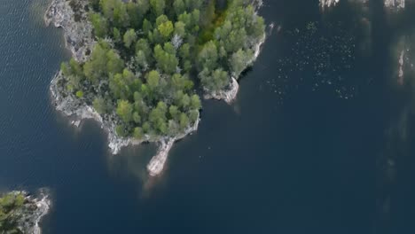 Birds-eye-view-of-the-Scandinavian-Archipelago-in-Glaskogen,-Northern-Europe