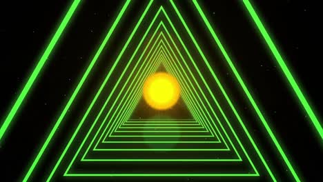 túnel triangular verde con el semáforo parpadeando en rojo sobre un fondo oscuro