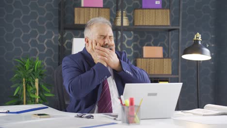 businessman with aching teeth.