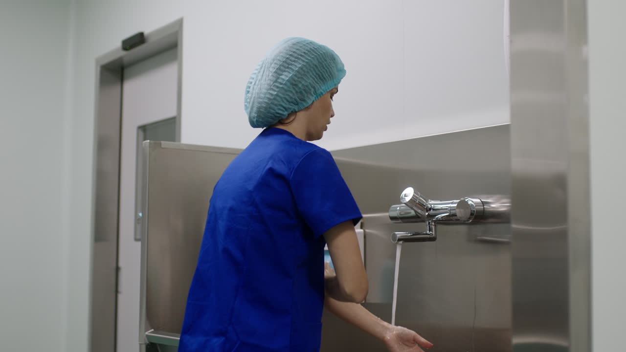 Surgical Scrubbing Procedure