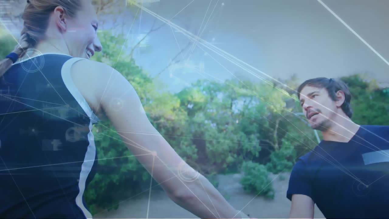 테니스를 하는 다양한 사람들에 대한 데이터 처리와 함께 연결 네트워크의 애니메이션