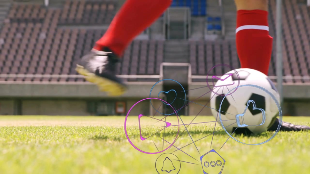 Mandlig fodboldspiller kommer ind i billedet, tapper, ruller, vipper bolden, animerede ikoner stiger op til promo