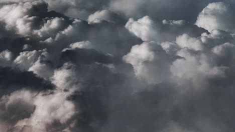 Gewitterhintergrund-Mit-Dunklen-Wolken