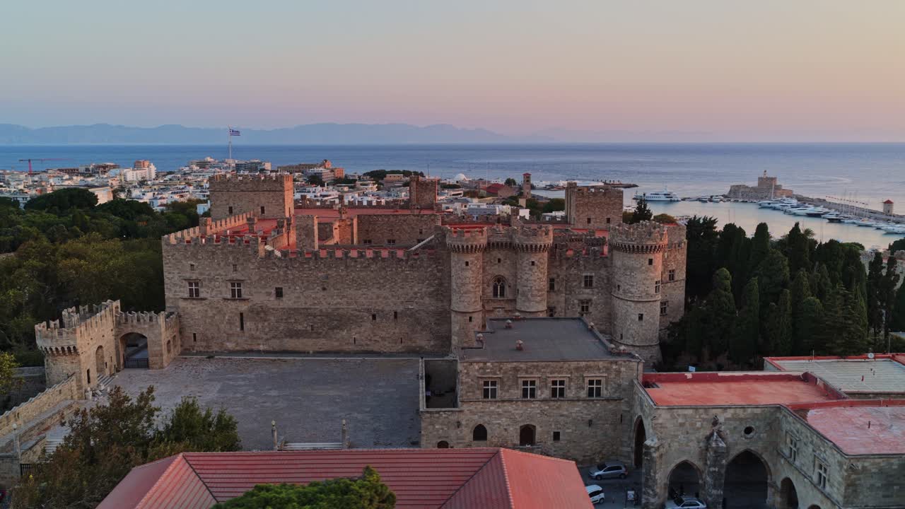 Il Palazzo del Gran Maestro a Rodi, Grecia