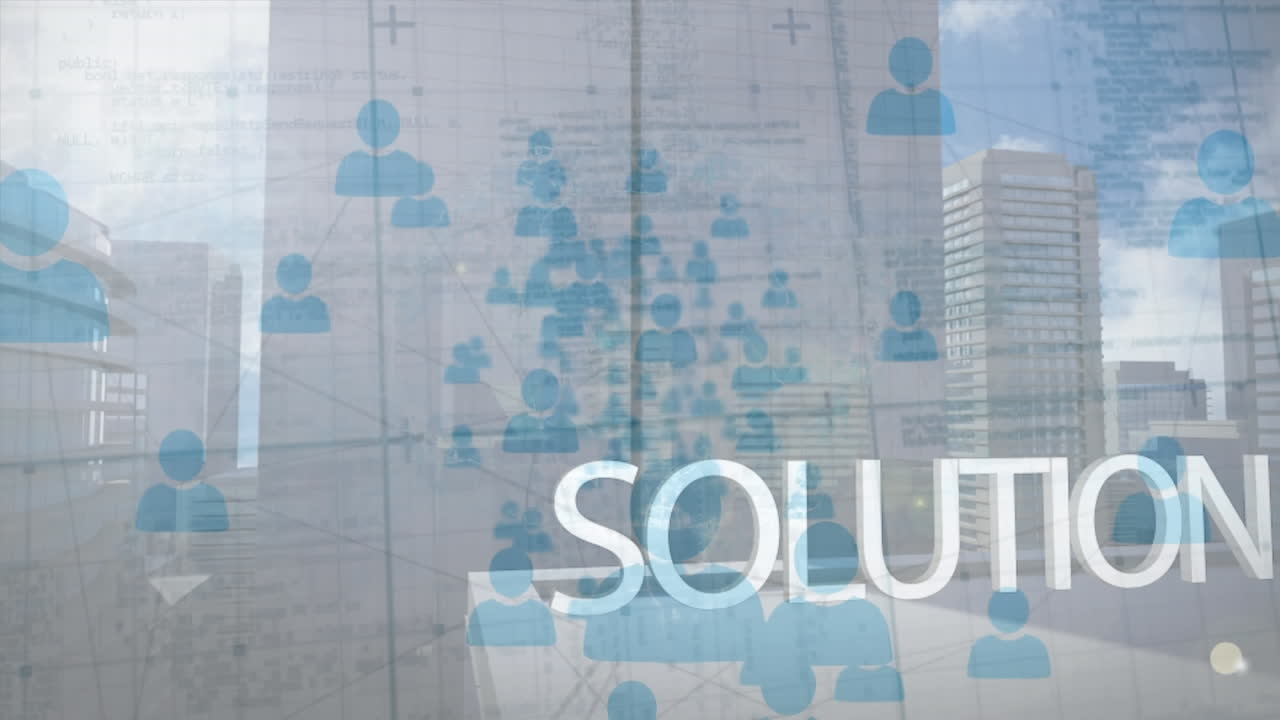 초점, 성공 텍스트 및 프로필 아이콘의 애니메이션 구름이 많은 하늘에 대한 건물 위에