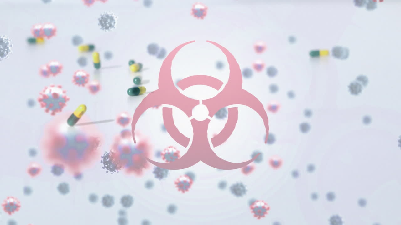 떠다니는 거대 코로나19 세포의 애니메이션과 떨어지는 알약 위의 생물 위험 상징