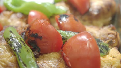 grilled chicken with tomatoes and peppers