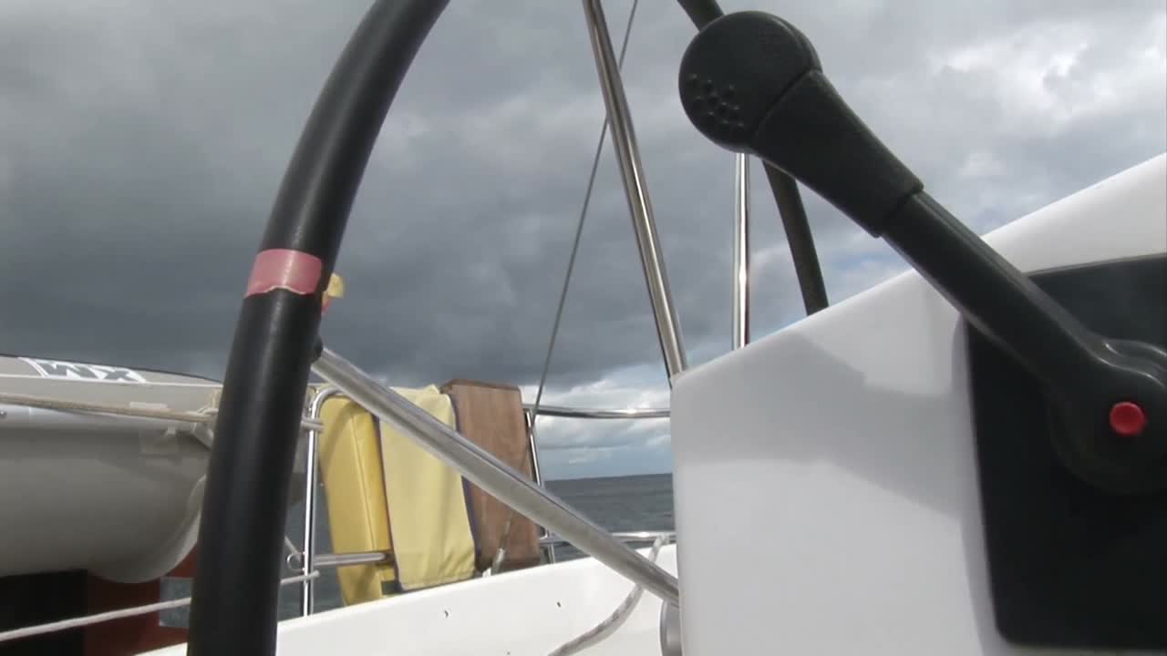 Stock Footage Sailing