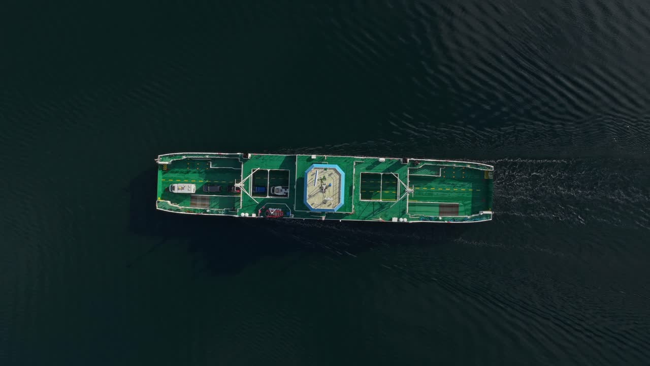 Drone footage shows ship reaching peaceful Eidsdal coast in Norway