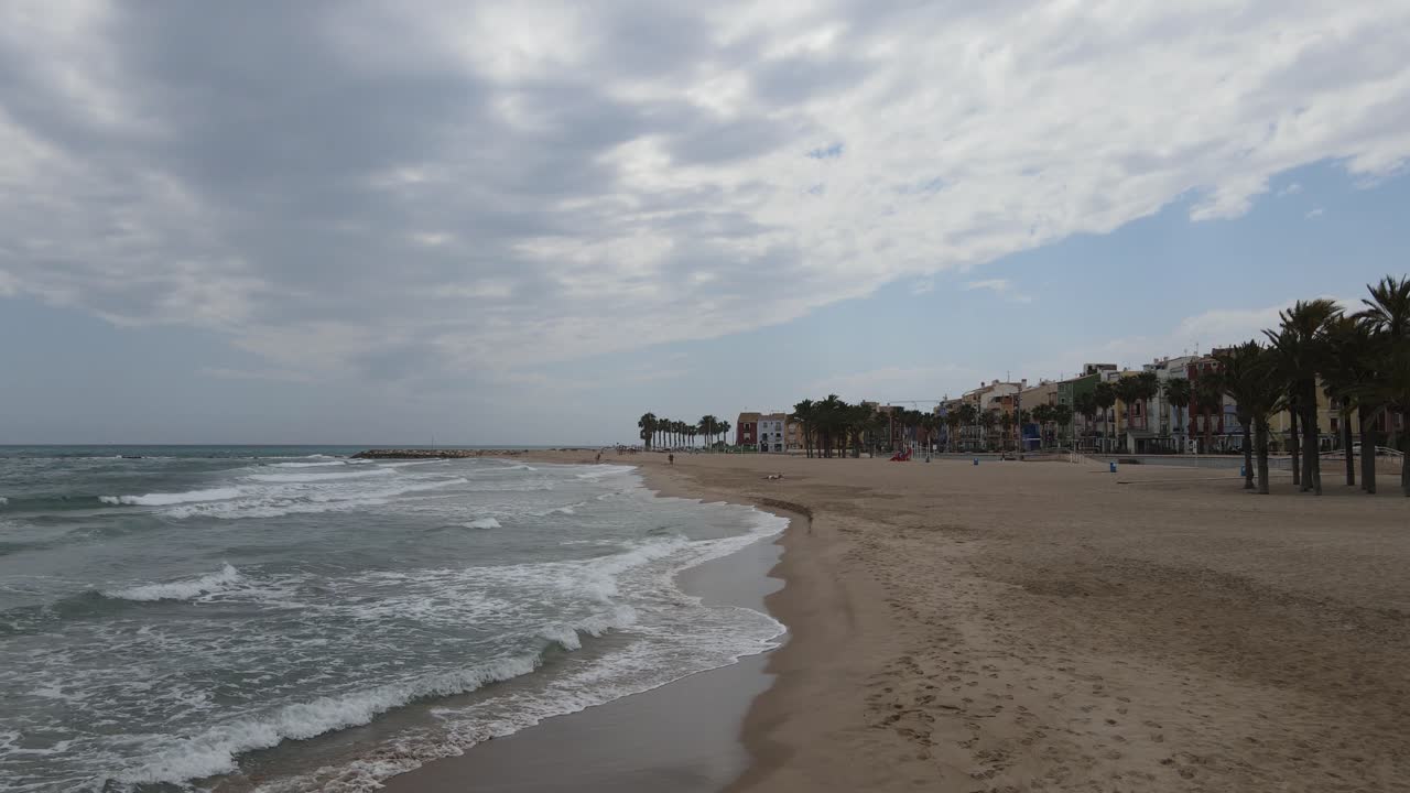 drone aéreo avanzando